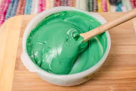 GREEN_FOOD_COLORING202020_11_162014_54_2820UTC.jpg Donne Green Colour